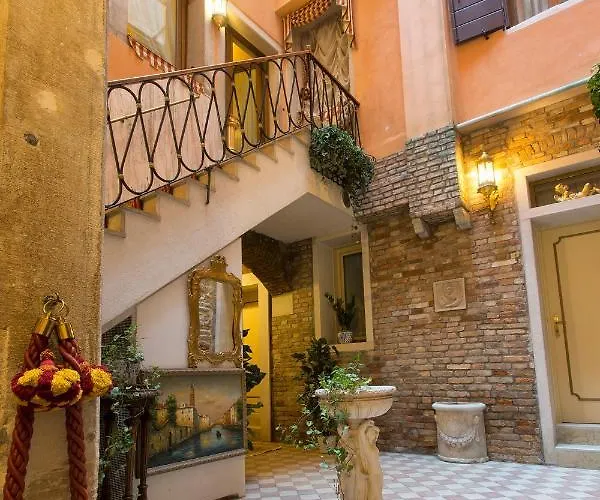 Ca Le Vele Πανσιόν 4*