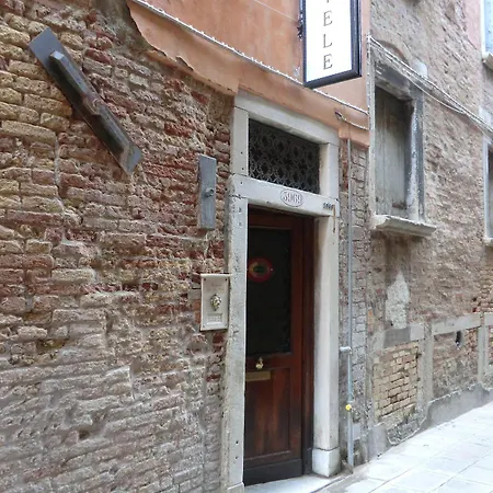 Ca Le Vele Pensjonat 4*